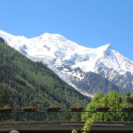 Studio Chamonix Mont-Blanc Idealement Situe Exterior photo